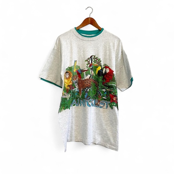 Vintage 1991 Rainforest Animals Nature
Wrap Around Graphic Tee - Picture 1 of 5